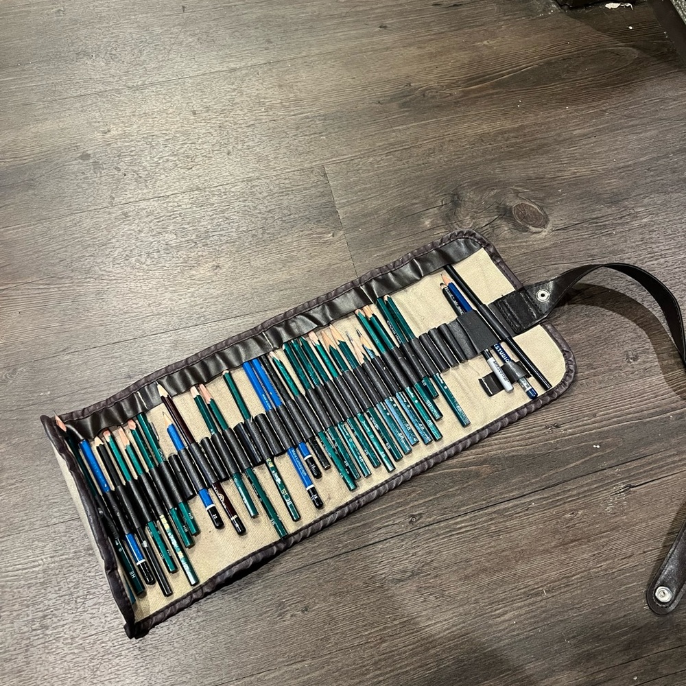 Pencil set